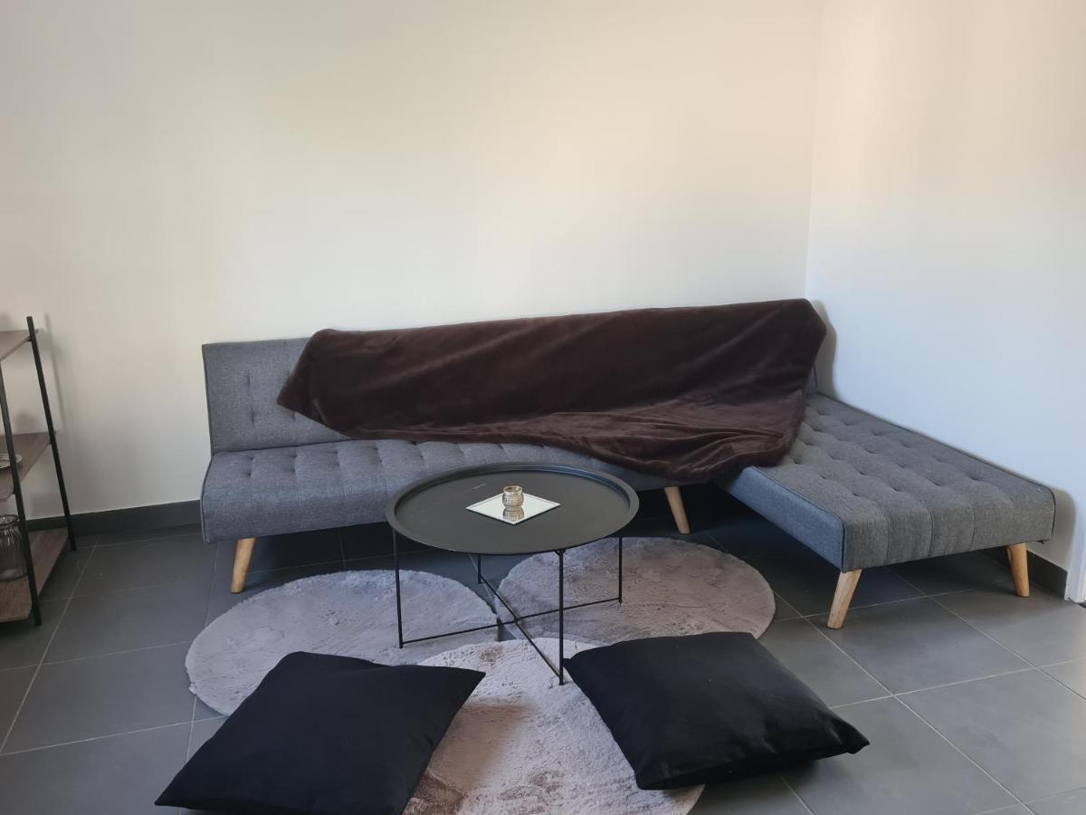 Apartament Jolie F1 Neuf Et Fonctionnel Argenteuil Zewnętrze zdjęcie